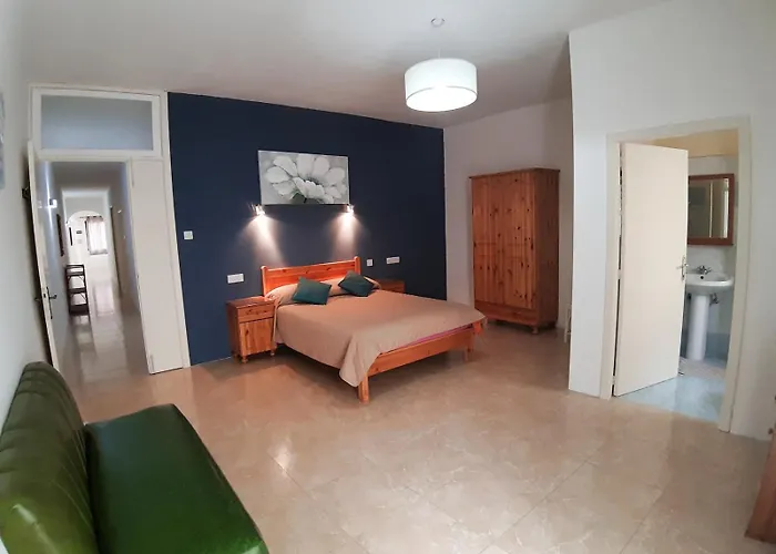 Cesca Apartments - Marsalforn, Gozo