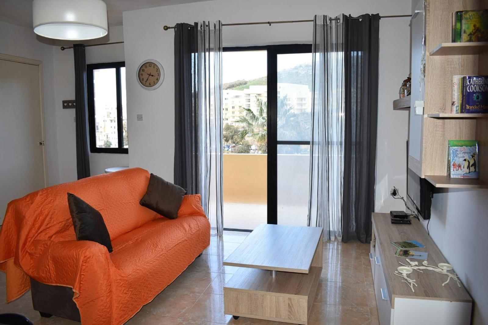 Cesca - Marsalforn, Gozo Apartment *